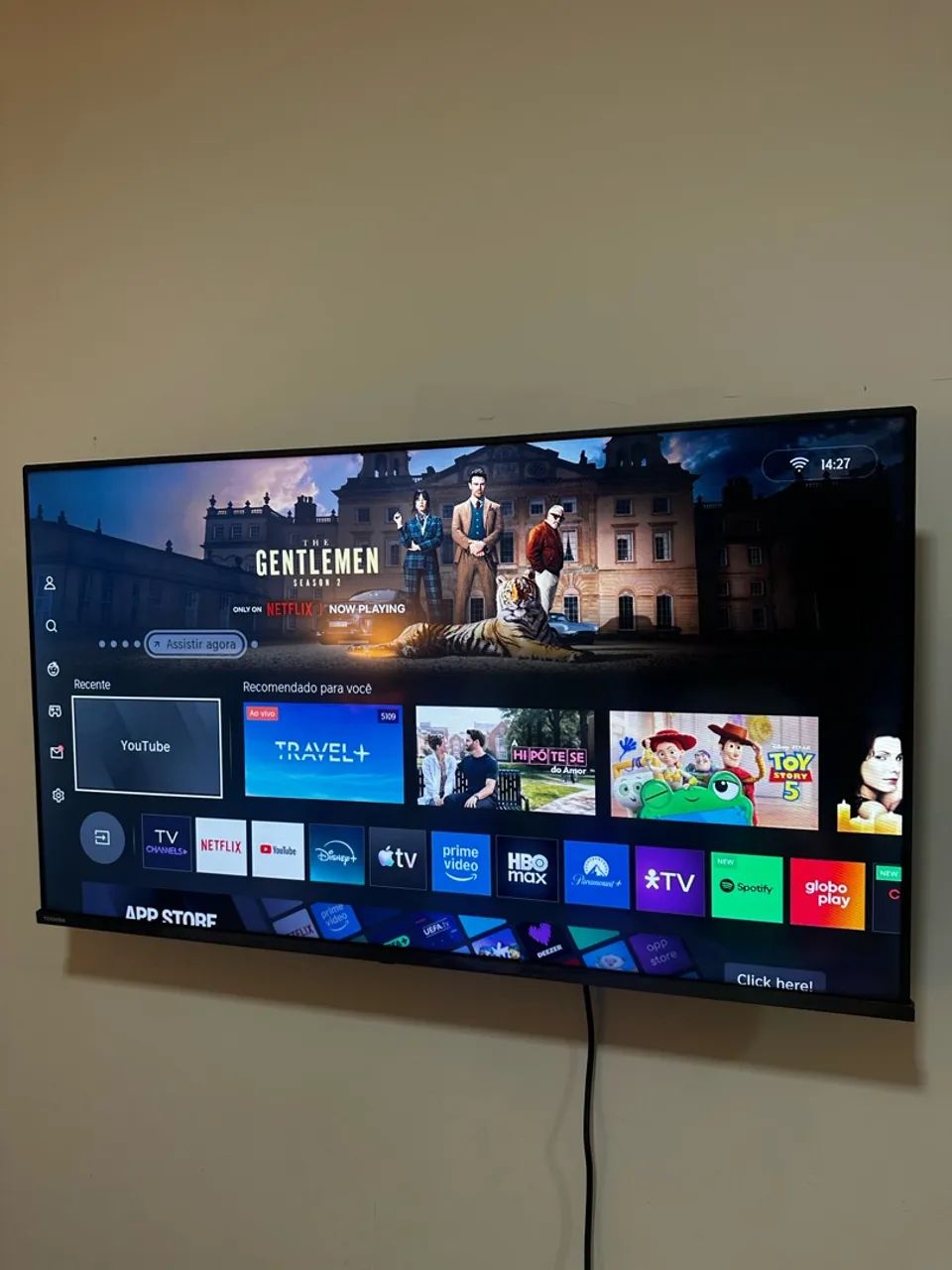 Smart tv  Tochiba 43 polegadas ainda na garantia 