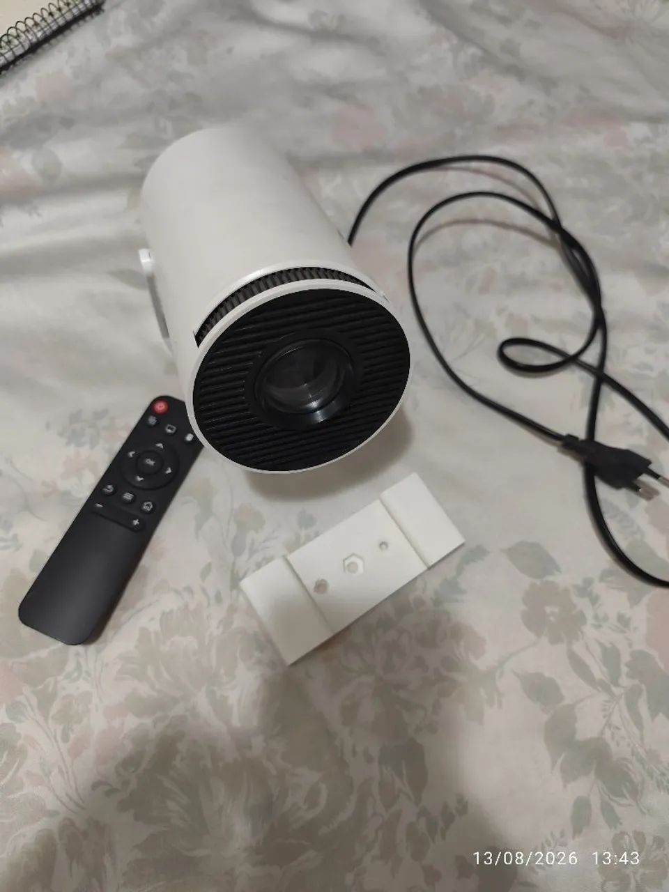 Projetor HY300