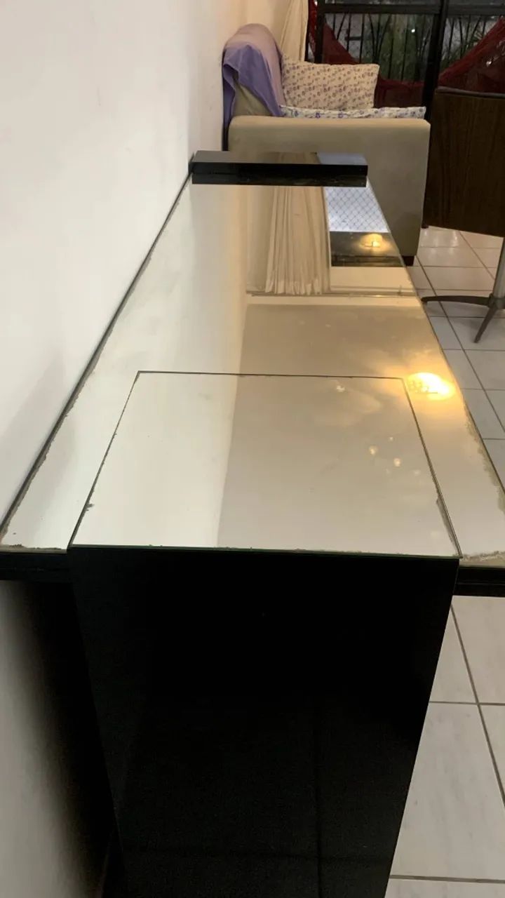 Aparador, mesa, rack com espelho em madeira - Foto 2