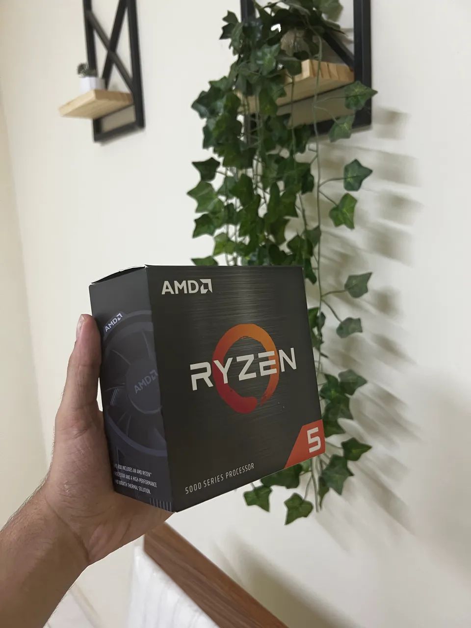 AMD Ryzen 5 5000 Series - Processador de Alta Performance | Novo na Caixa - Foto 2