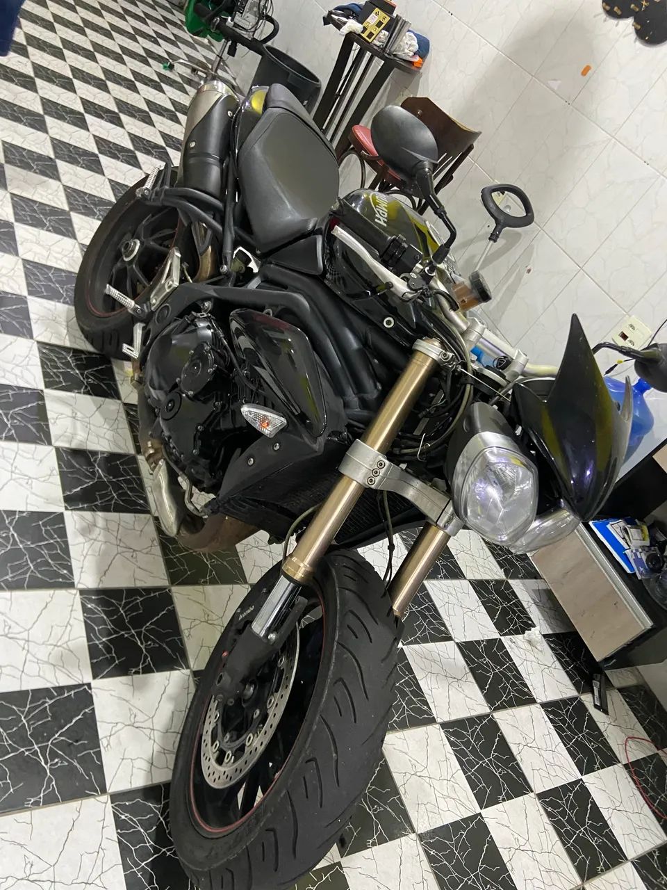 Speed 1050  moto top  - Foto 5