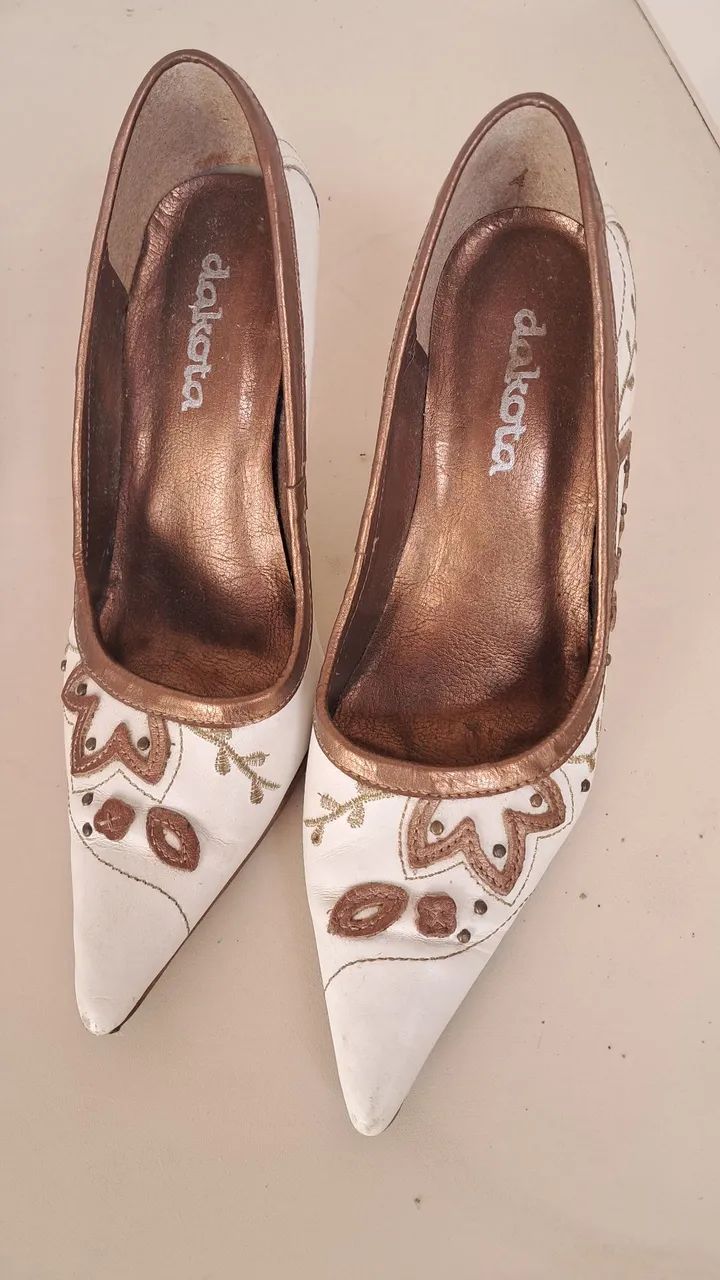 Scarpin tamanho 34