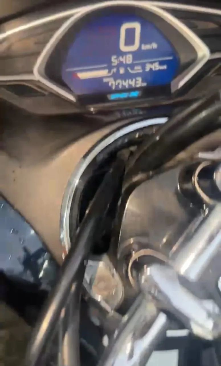 Vendo PCX 2019Com débitos  - Foto 2