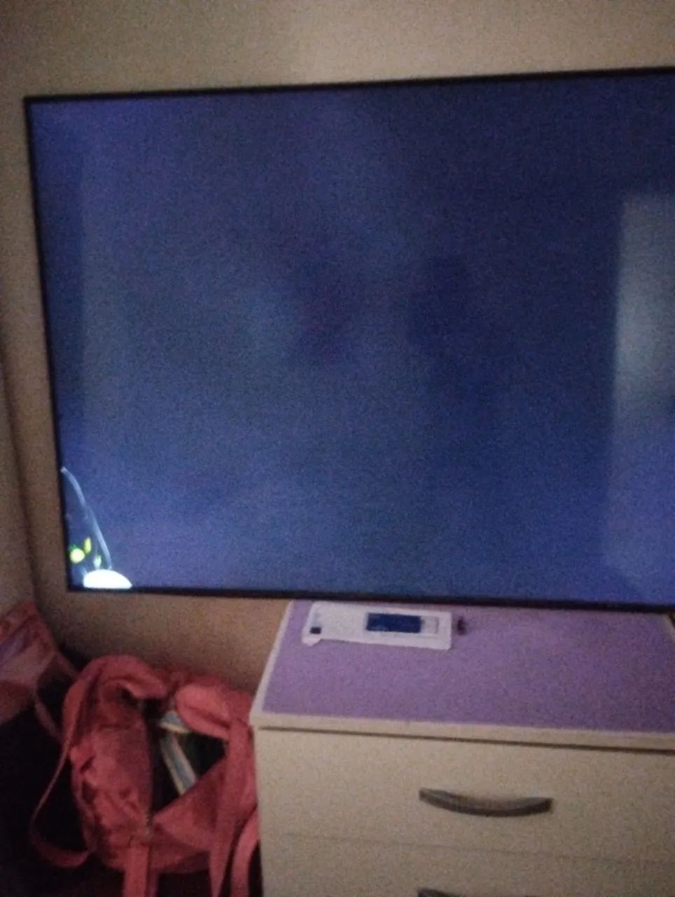 Televisão Samsung 65 polegadas com defeito na tela ideal para retirada de peças  - Foto 2