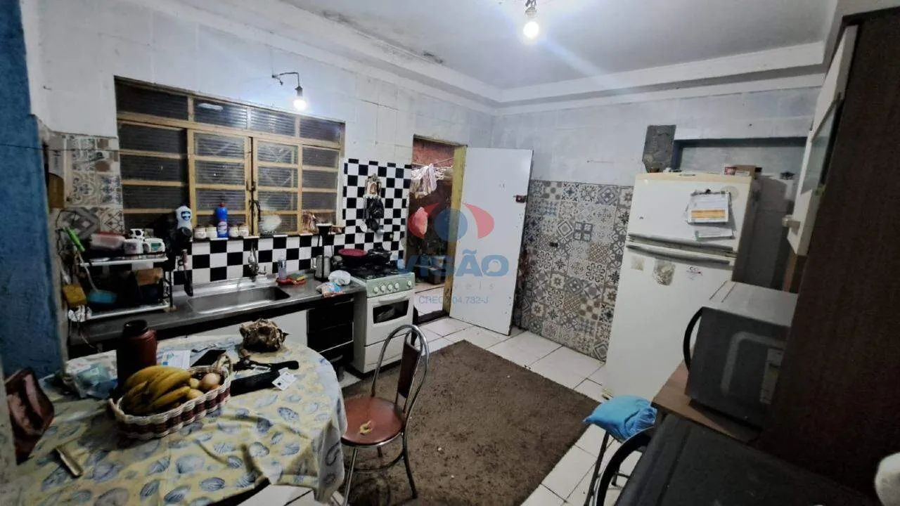 Sobrado com potencial de valorização após reforma - Foto 3