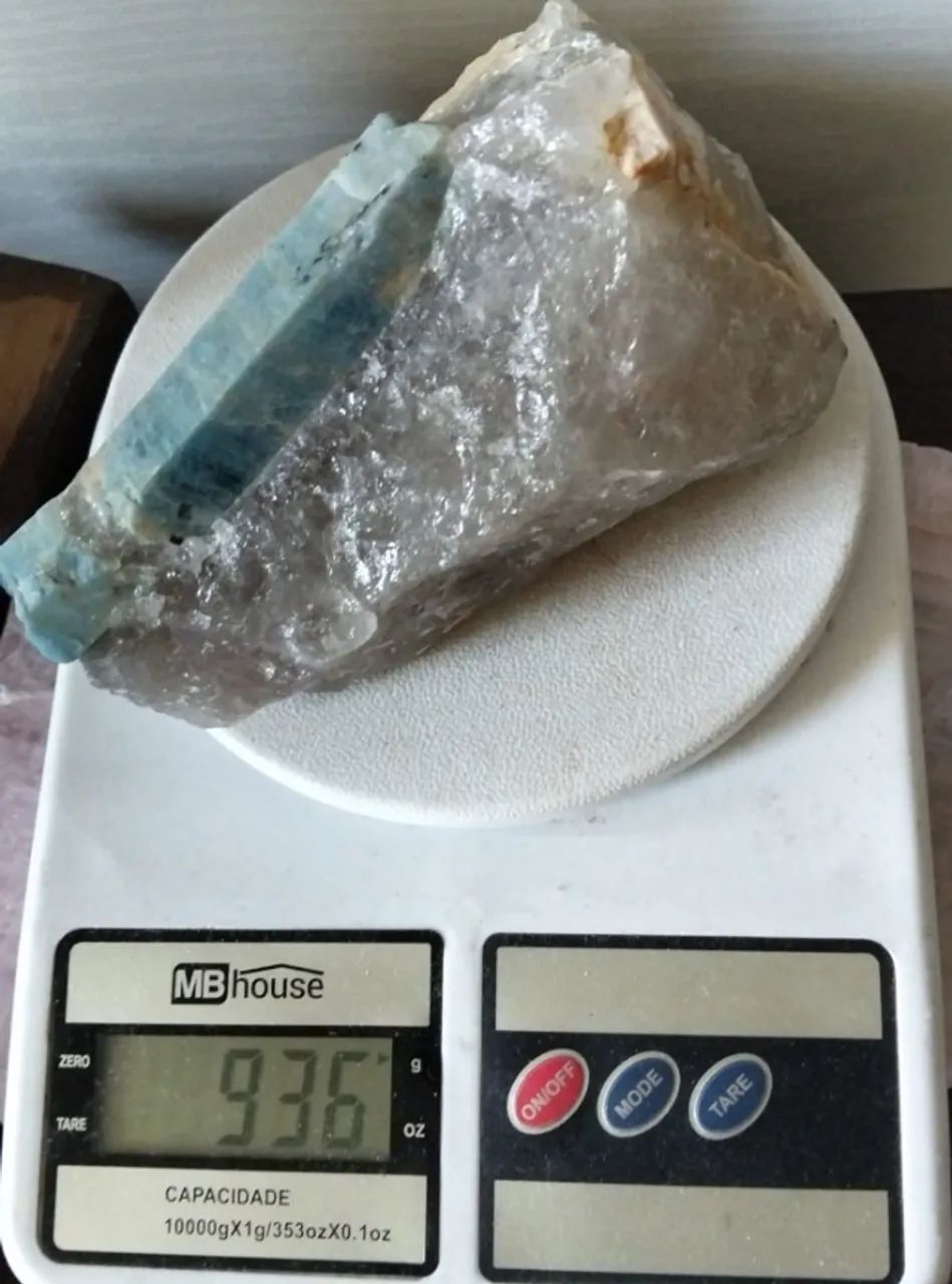 Arte natural em cristal de Berilo azul 936g - Foto 3