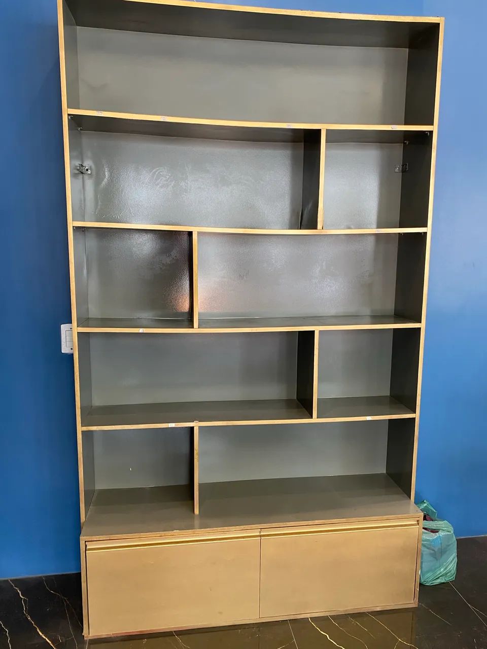 Vende-se móveis para loja e manequim! - Foto 2