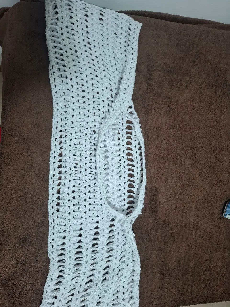 Cropped de crochê em barbante de algodão branco  - Foto 2