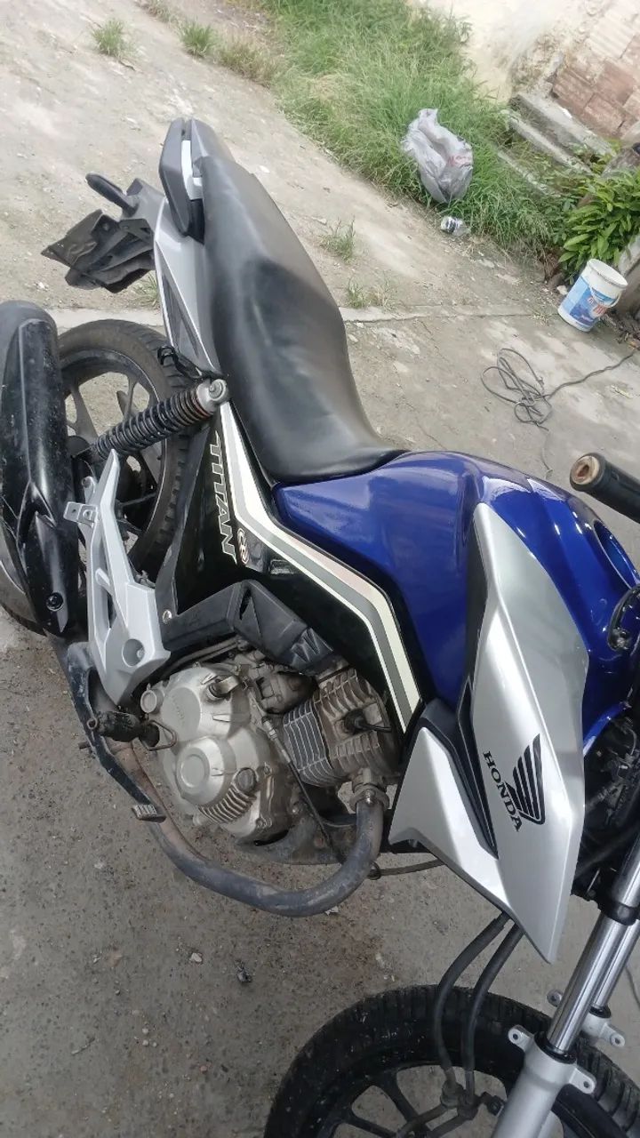Titan 160
