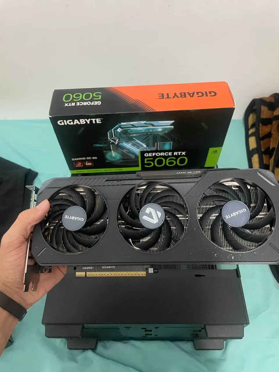 RTX 5060 GIGABYTE GAMING OC 8GB NOVA!!!