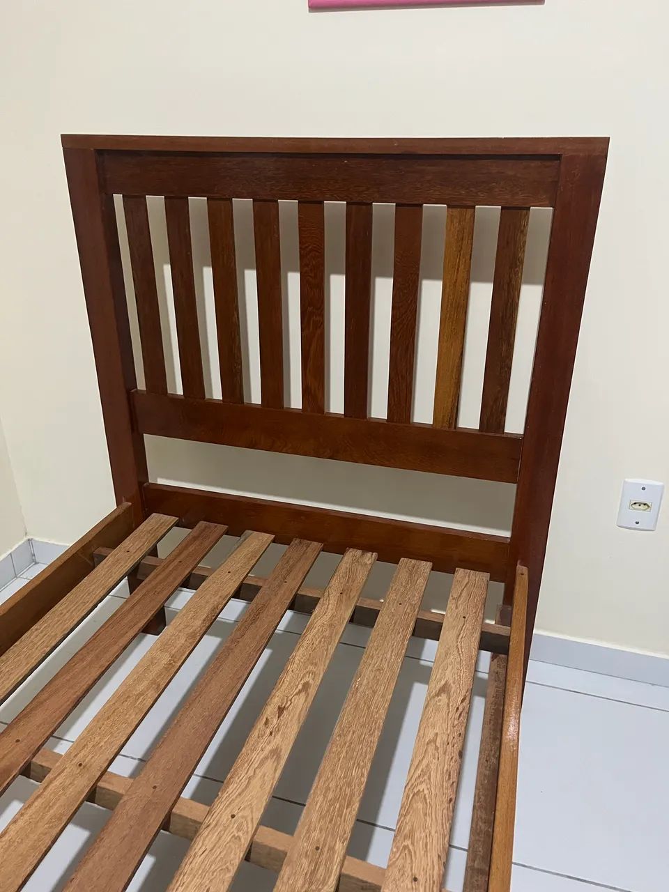 Cama Solteiro
