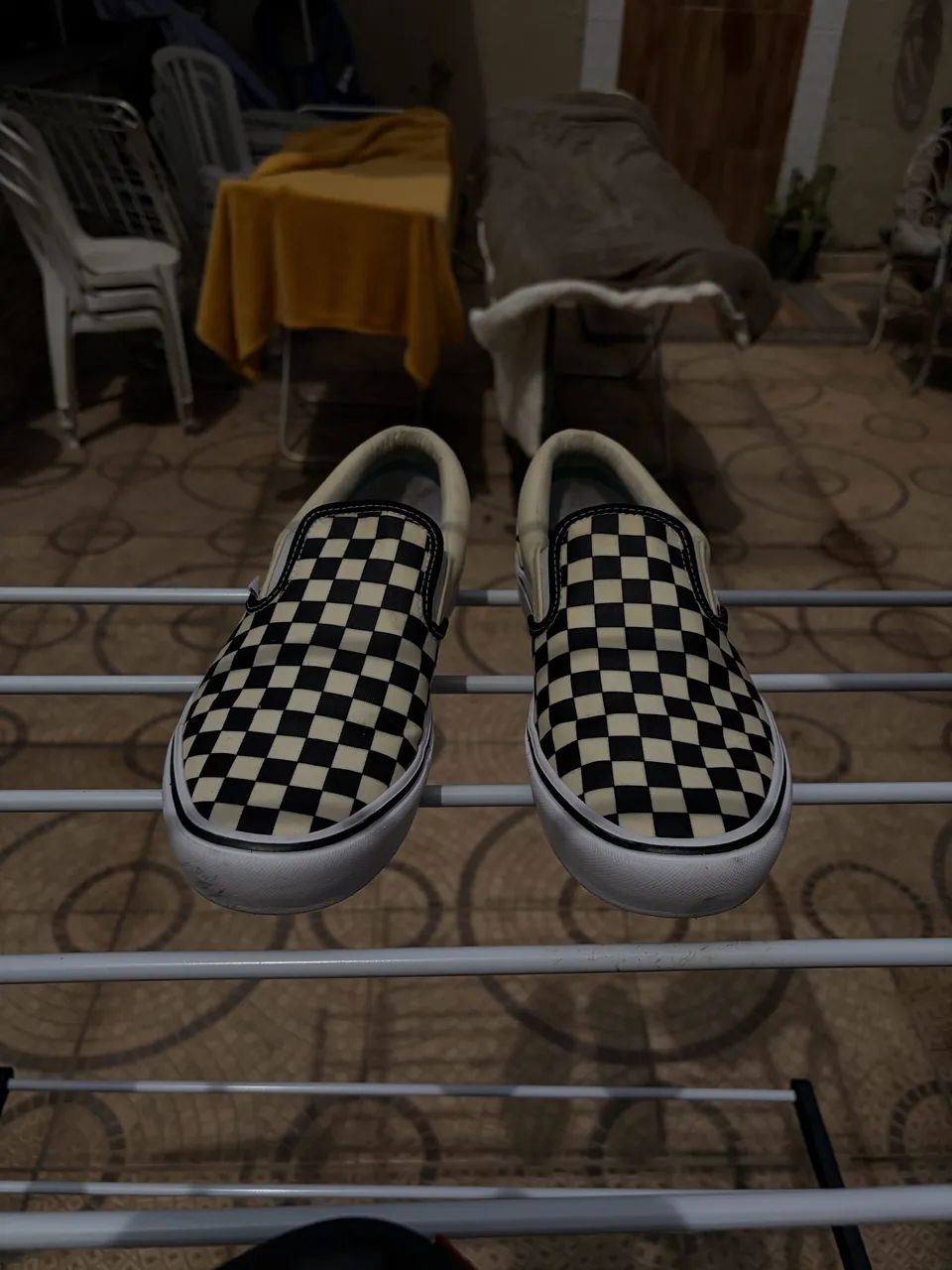 tênis vans skate slip-on black offwhite