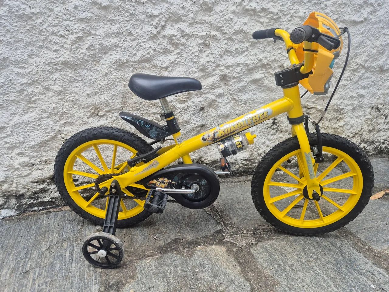 Bicicleta Bandeirante Tranformers Bumblebee - Foto 2