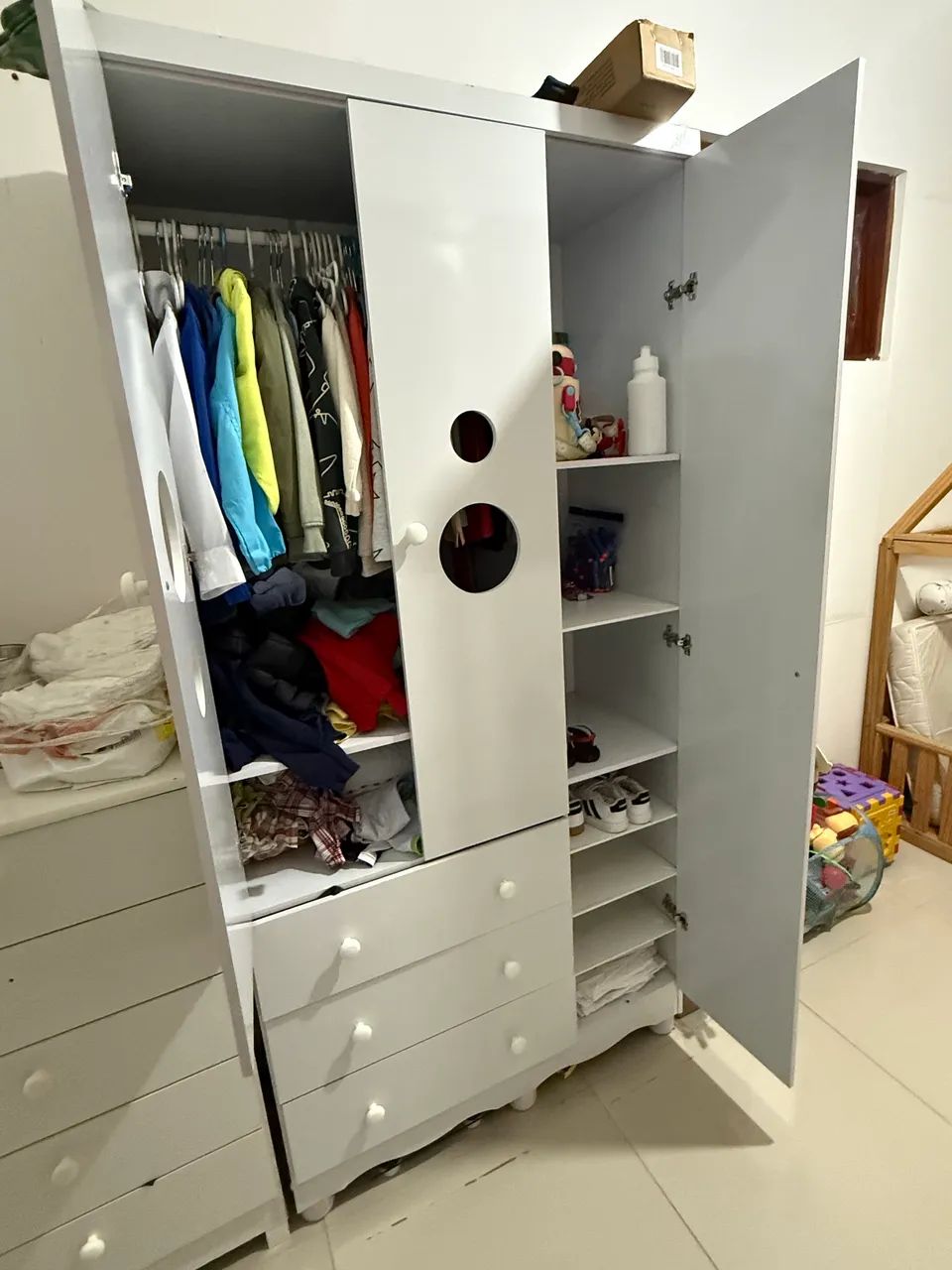 Guarda roupa infantil PERFEITO  - Foto 2