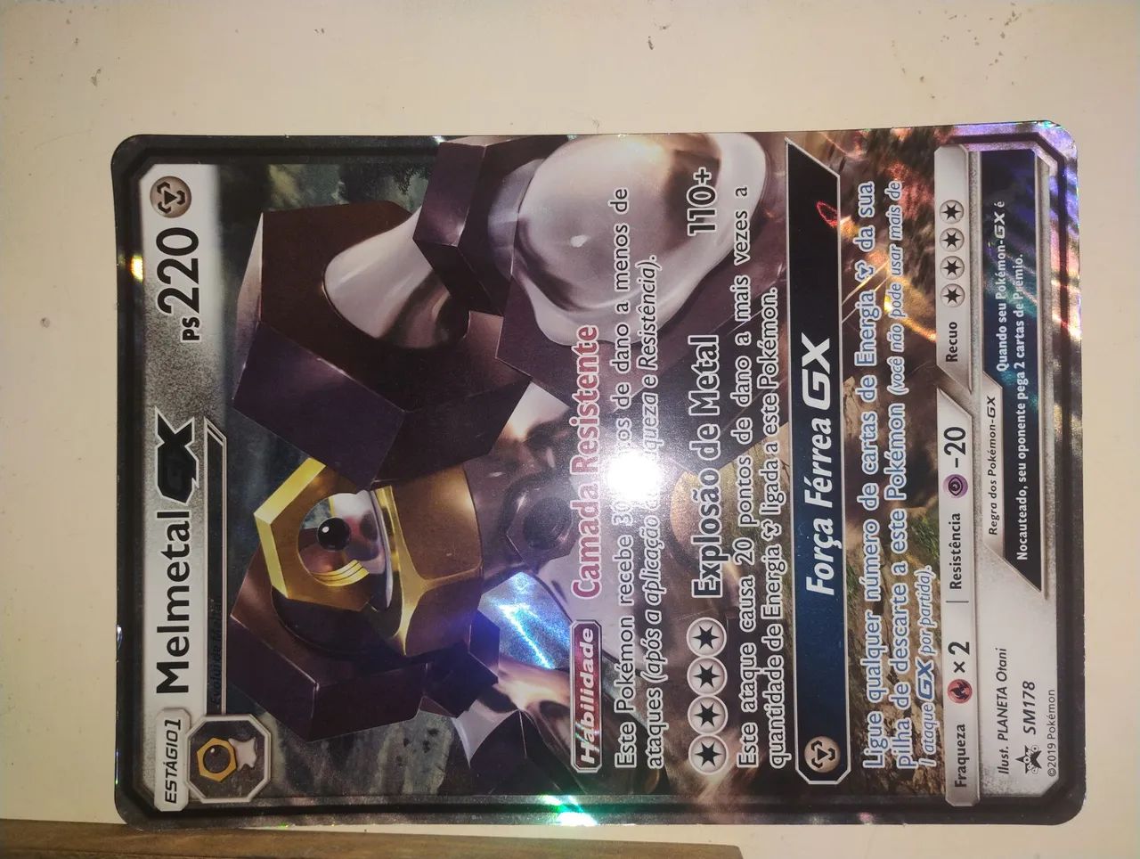 Carta Jumbo do Pokémon mel metal