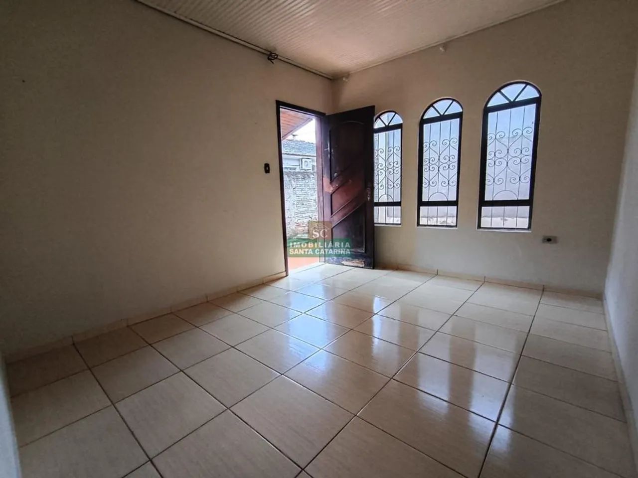 Casa para alugar em Maringá, Vila Santo Antônio, com 3 quartos, com 70 m² - Foto 5