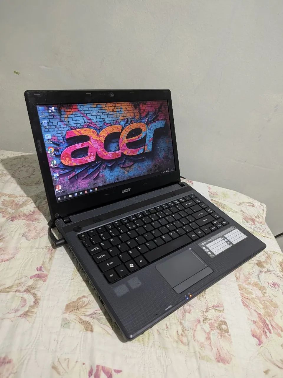 Notebook Acer / Intel / 4GB / HD 500GB c/ Windows 10 - Foto 3