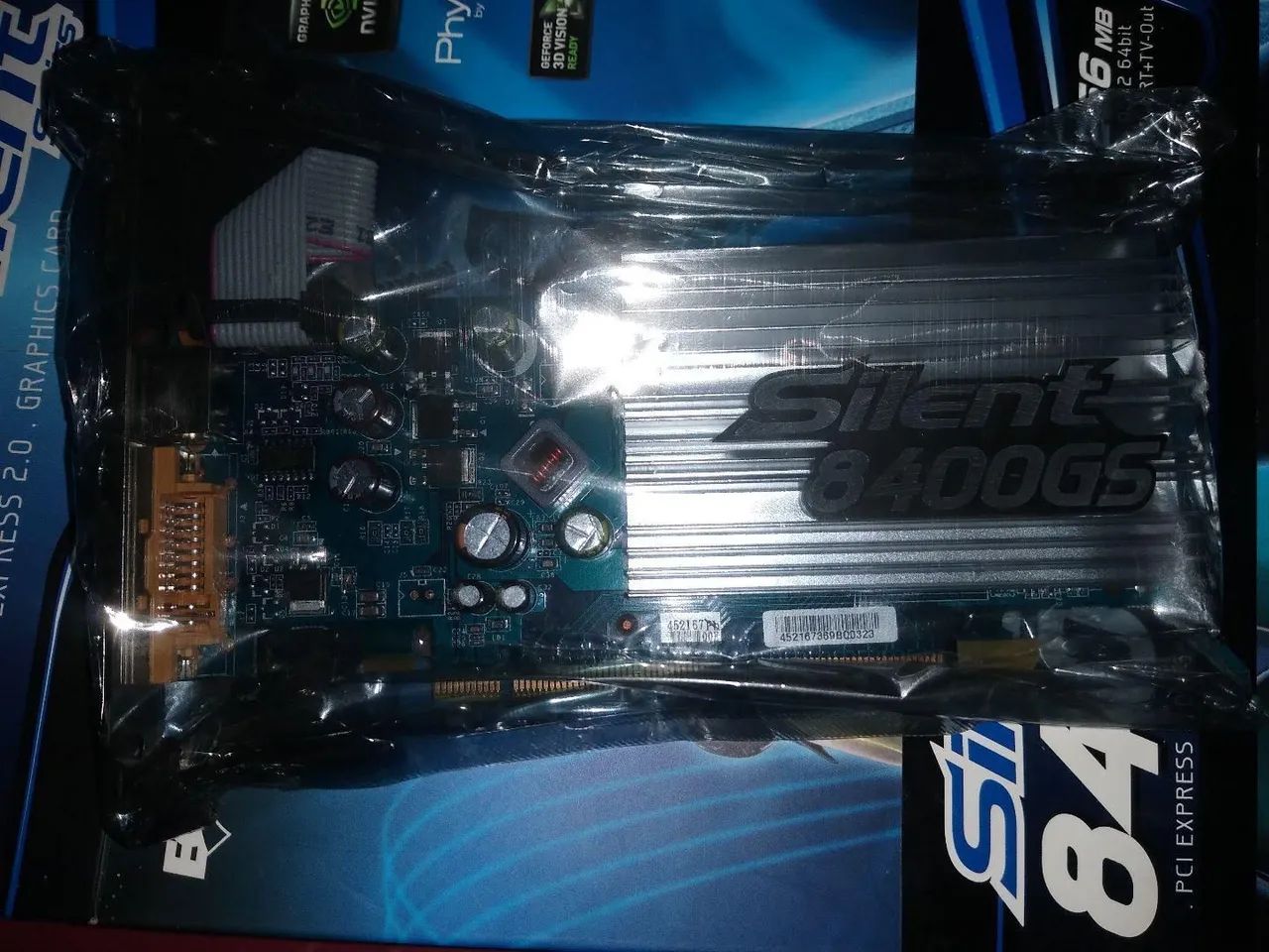 Placa de vídeo Silent 8400gs  - Foto 2
