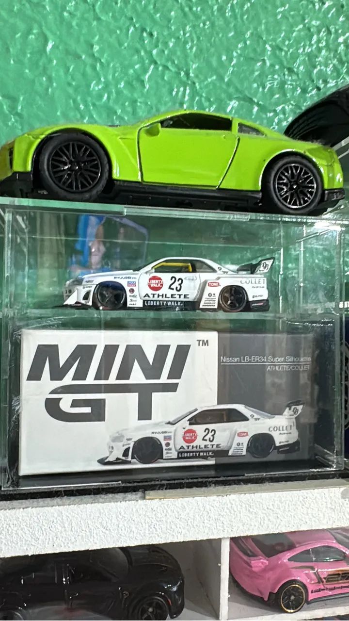Vendo Skyline R34 da mini GT