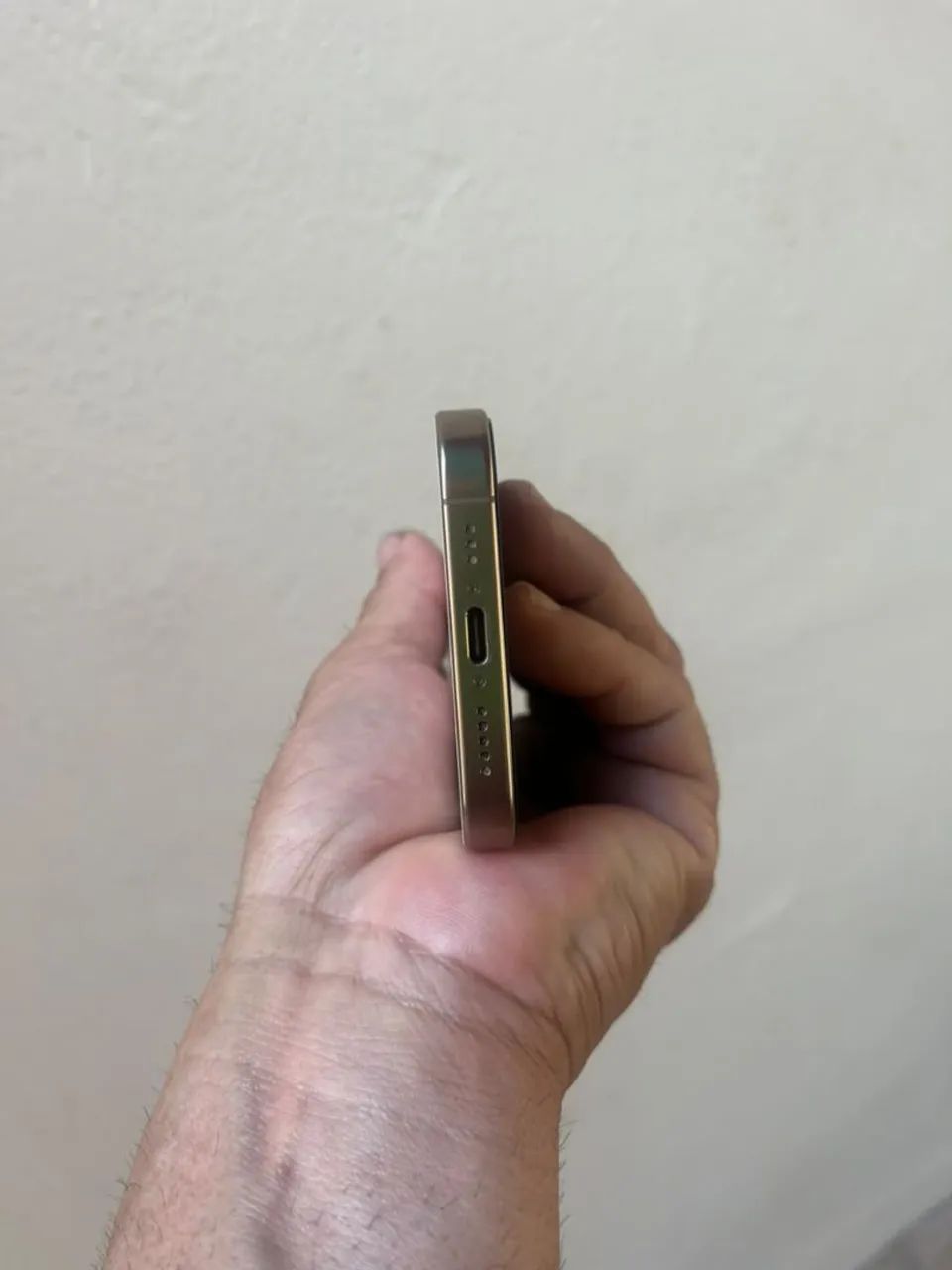 Iphone 16 pro 128gb - Foto 2