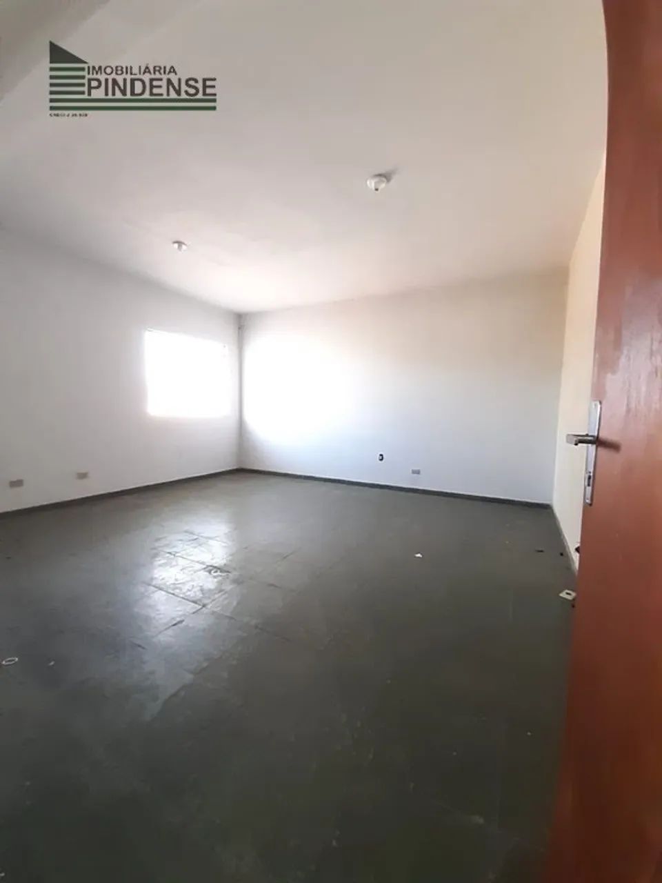 Sala em Jardim Rosely - Pindamonhangaba, SP - Foto 2