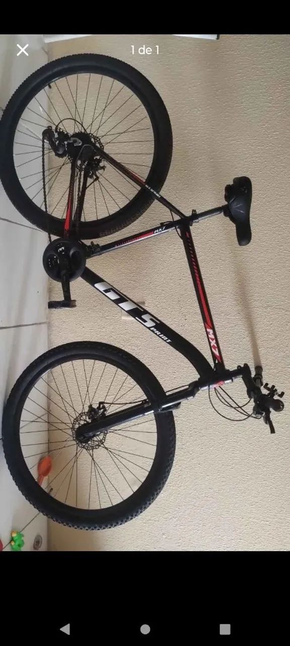VENDO BICICLETA DA MARCA GTS, ARO 29, EM EXCELENTE ESTADO.