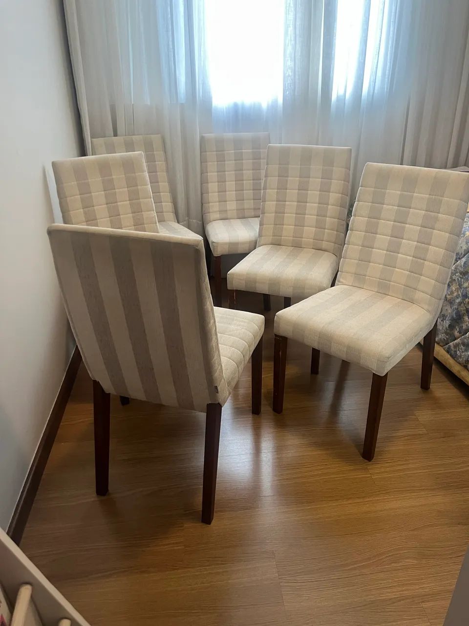 Lote 6 cadeiras estofadas para reformar  - Foto 3