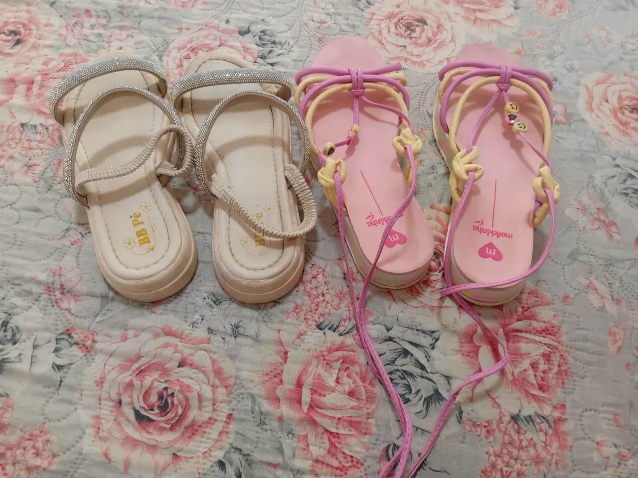 2 sandálias meninas ,tamanho 34 e 35
