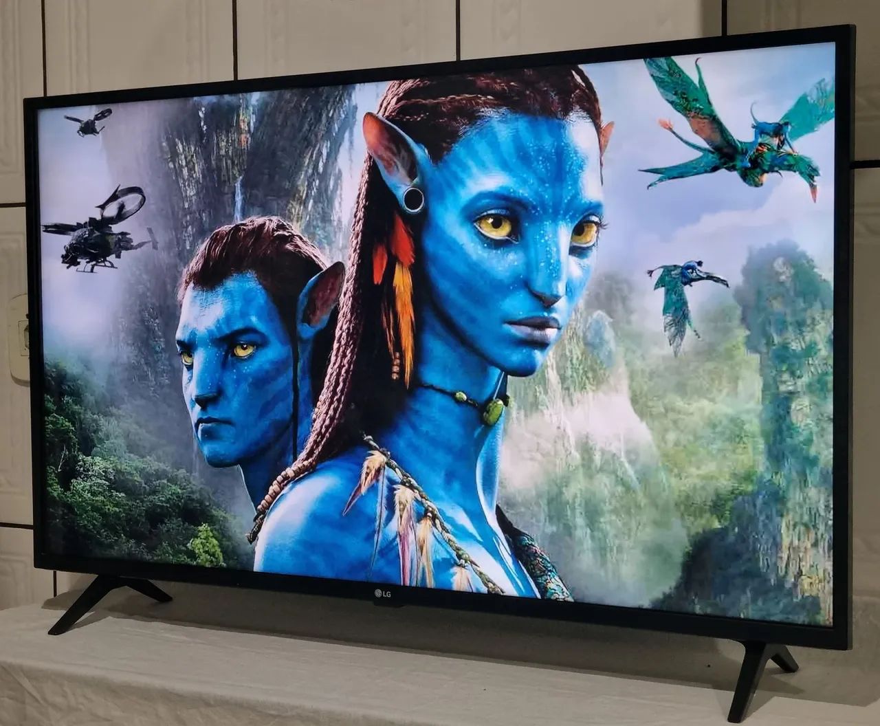 Tv smart 43 polegadas LG Al Thinq 4k  - Foto 4