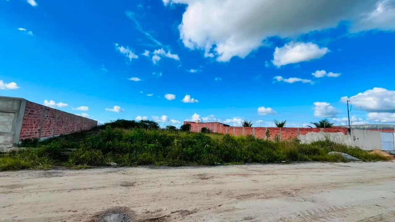 Vende-se terreno 