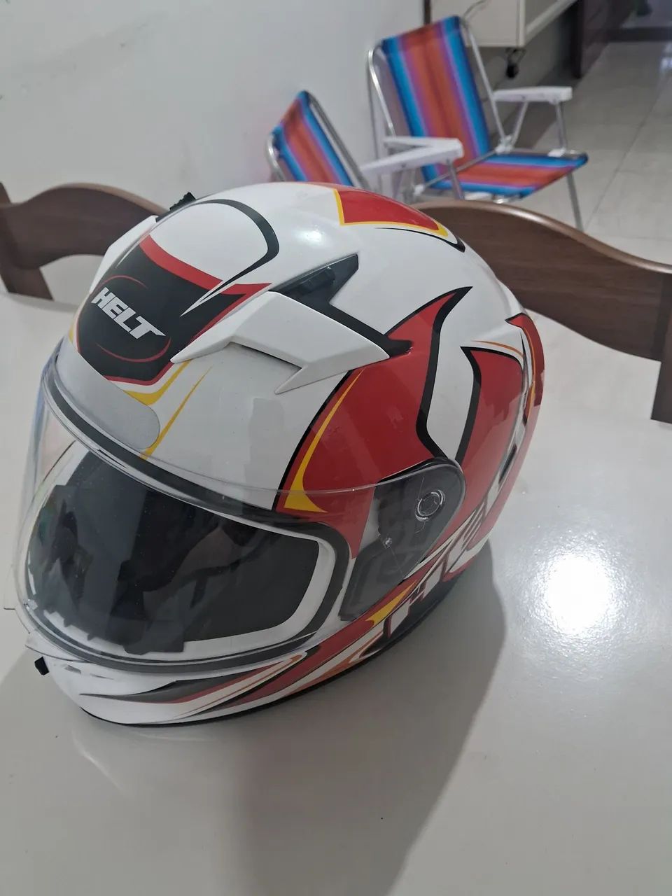 Capacete