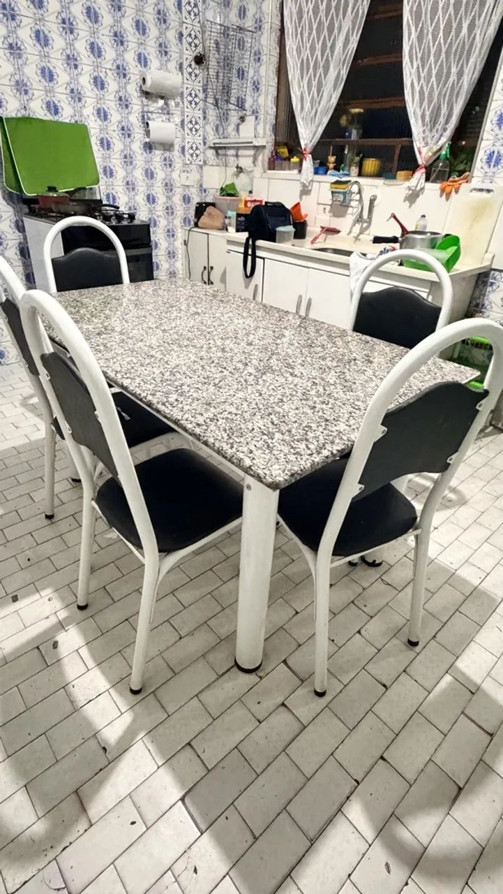 Mesa 6 cadeiras Mármore 