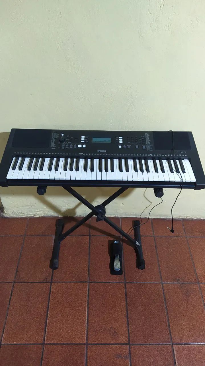 Teclado Yamaha + Suporte + Pedal - Foto 4
