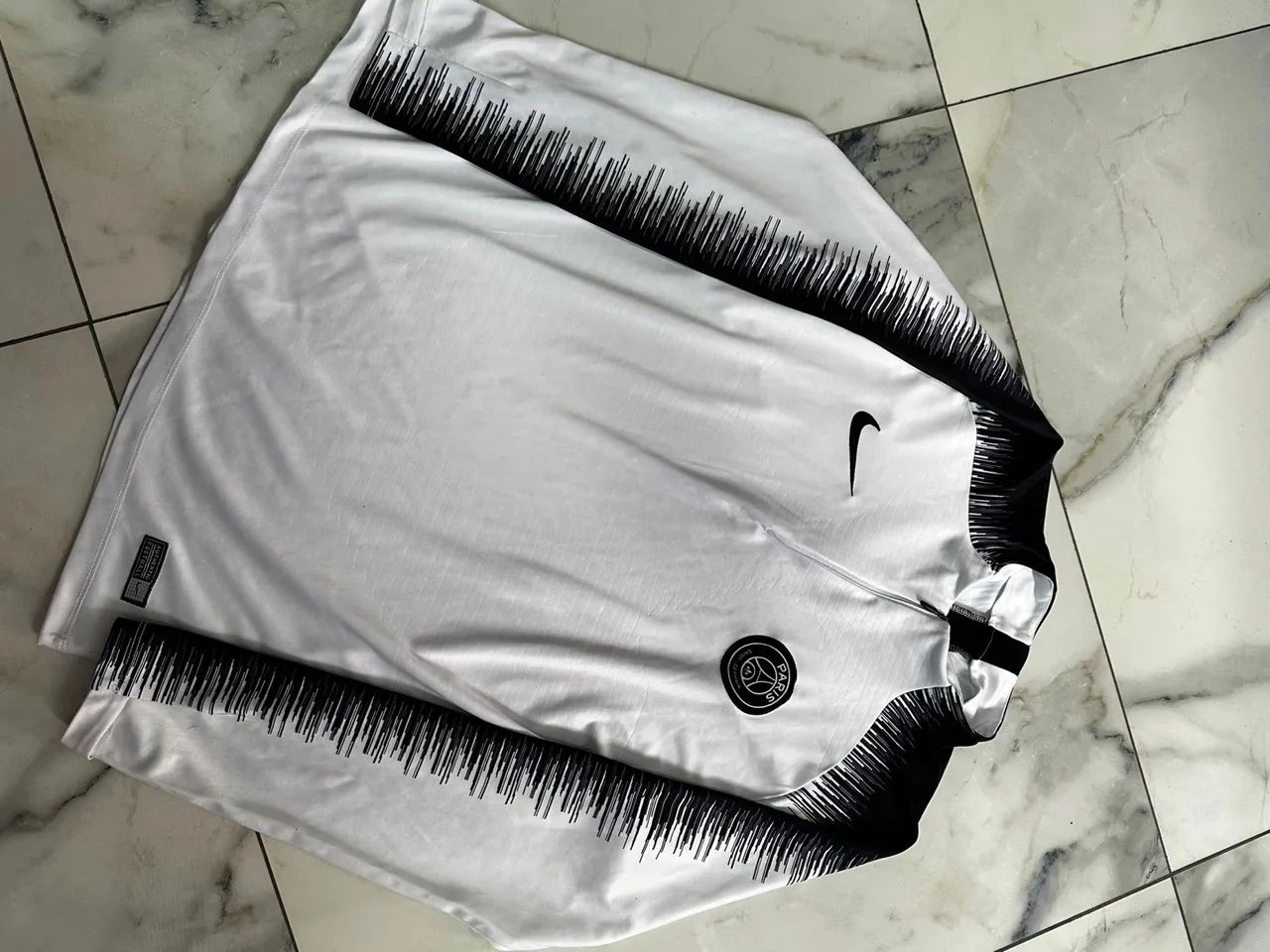 Roupa - Foto 2