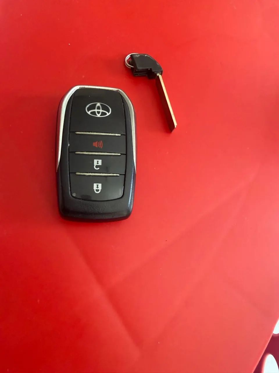 Chave original Hilux 2016 indiante 