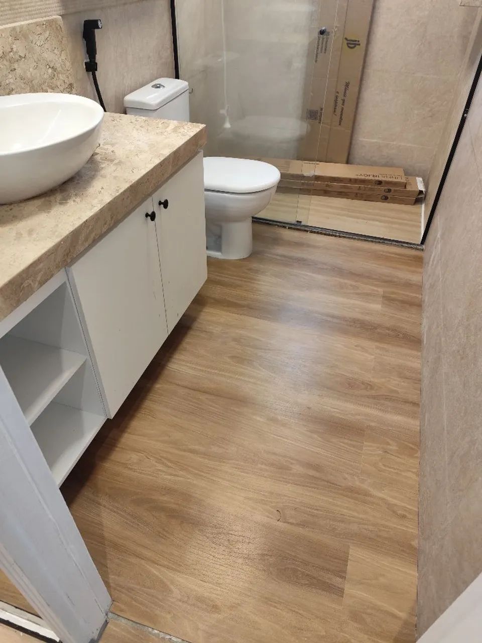 Instalação de Piso Vinílico, Laminado e Clicado  - Foto 5