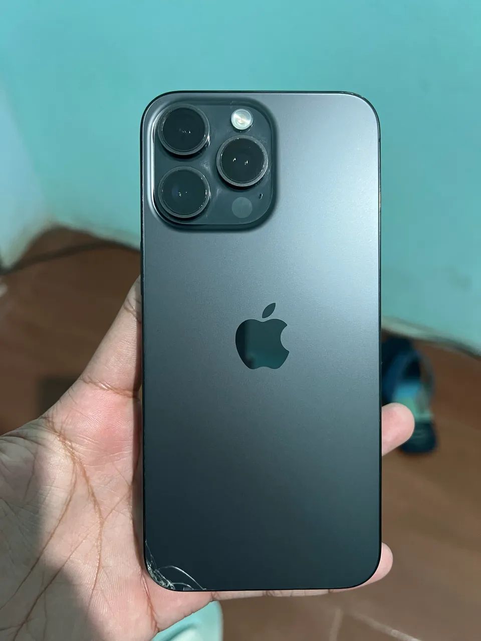 iPhone 15 Pro Max - Preto Titânio - 512GB