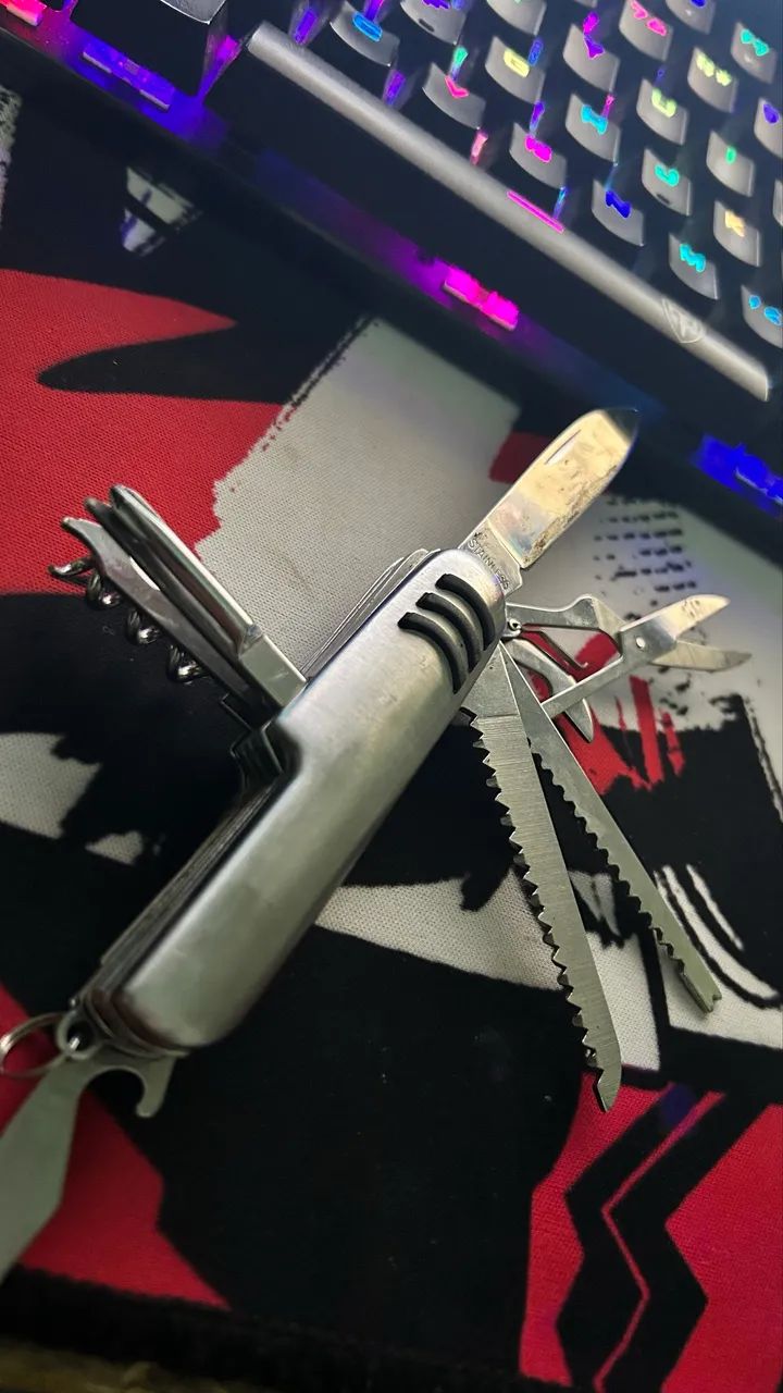 Pocket Knife