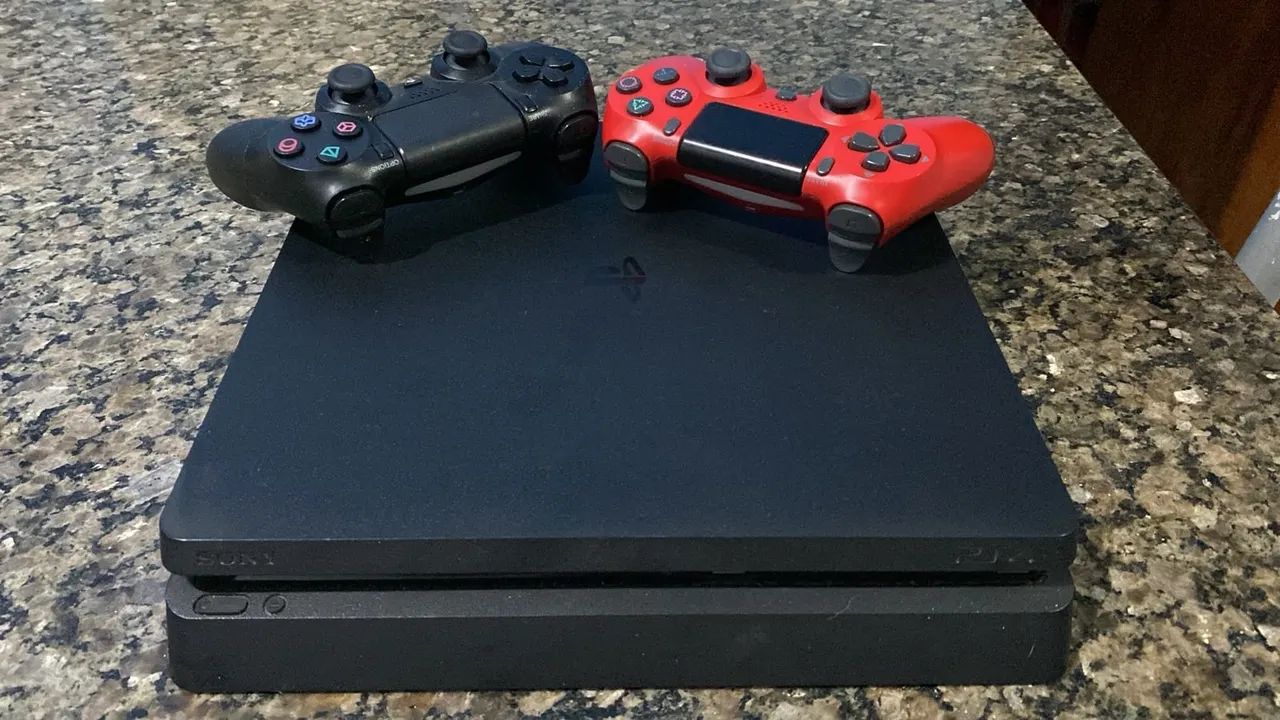PS4 SLIM