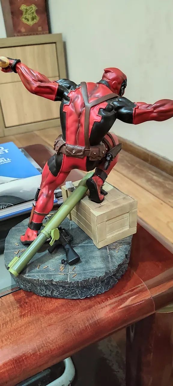 Deadpool Fine Art 1/6 - Kotobukiya (SEM O MINI DEADPOOL) - Foto 4