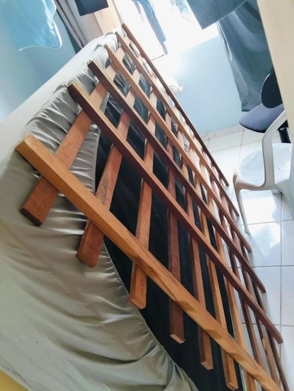 Cama de madeira casal - Foto 2