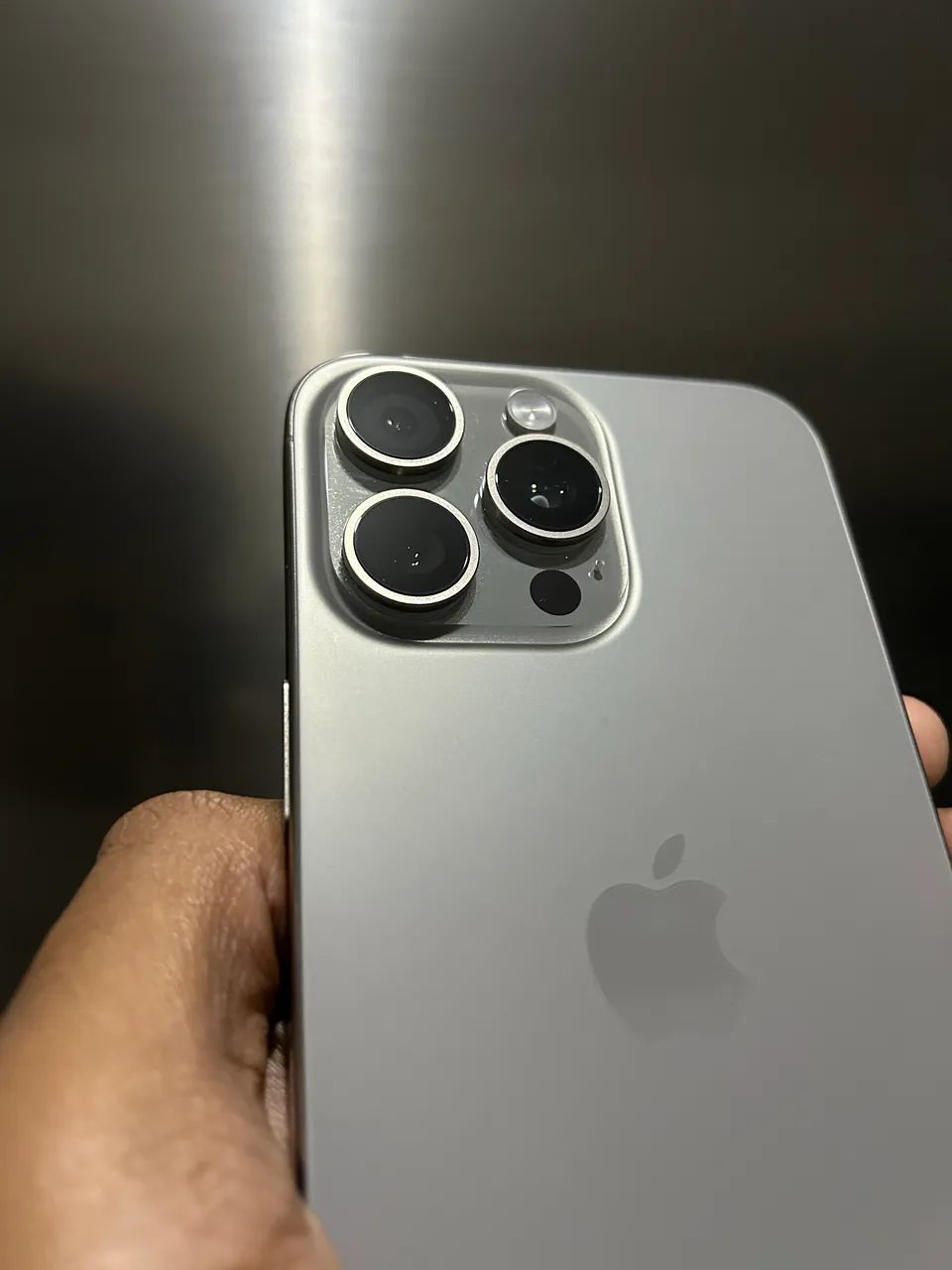 iPhone 15 Pro Max - Foto 5
