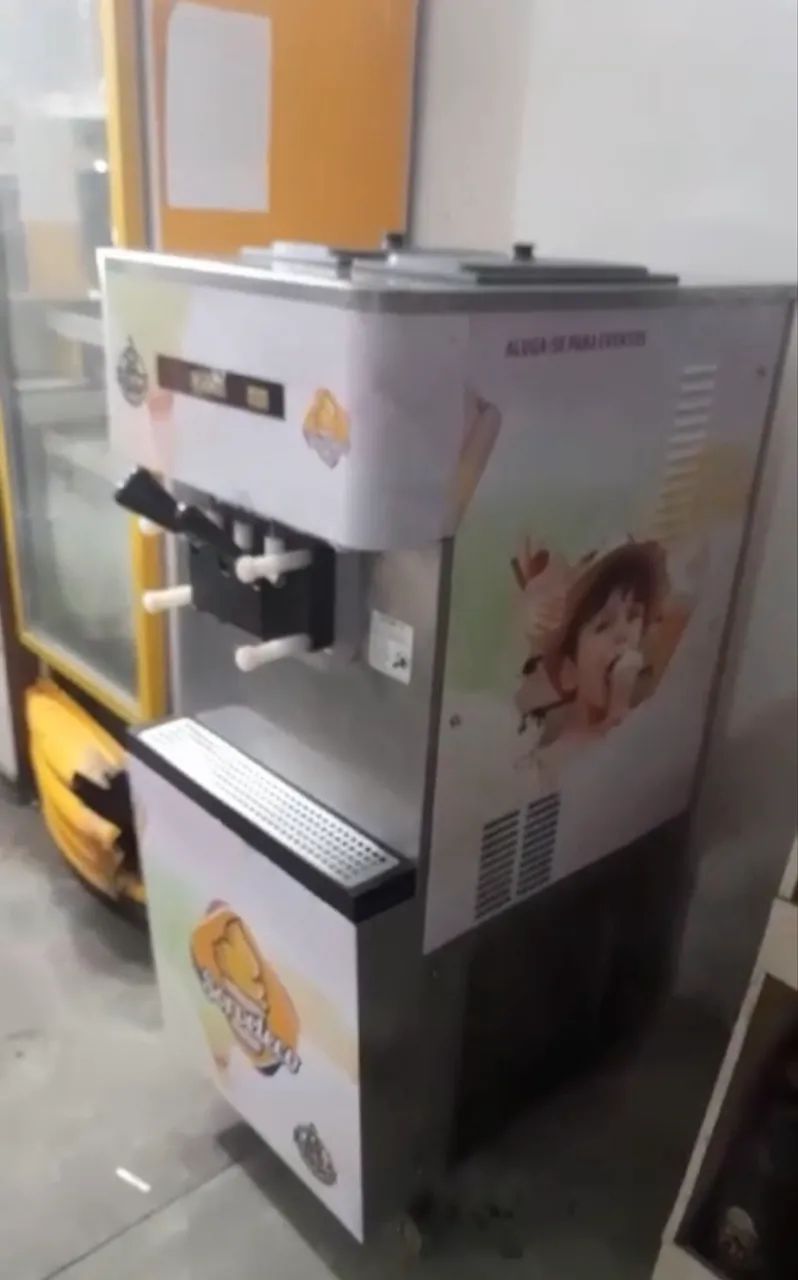 Máquina de Sorvete 