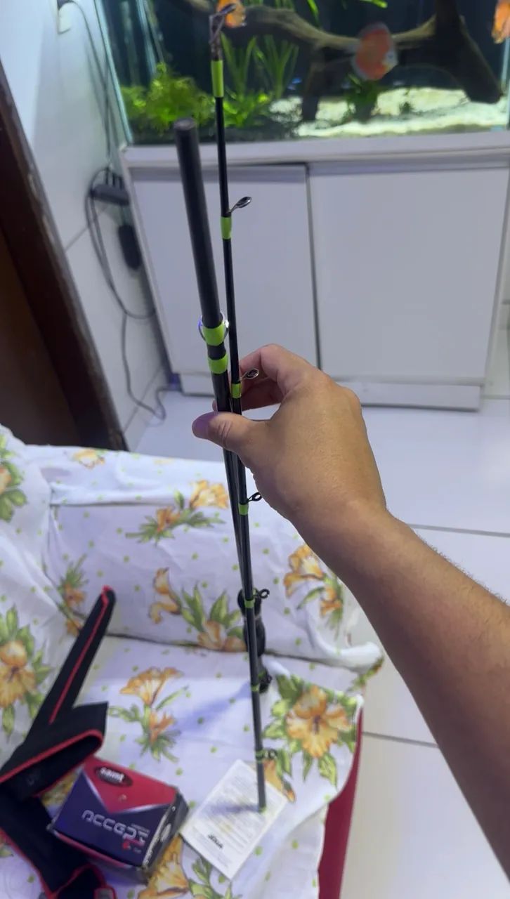 Carretilha de pesca Saint + vara  - Foto 4
