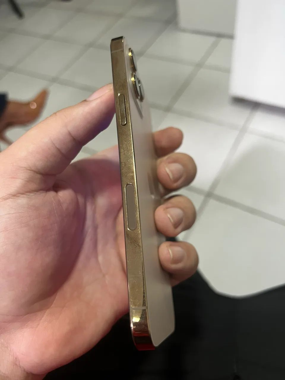 Troco iPhone 12 Pro Max - Foto 3