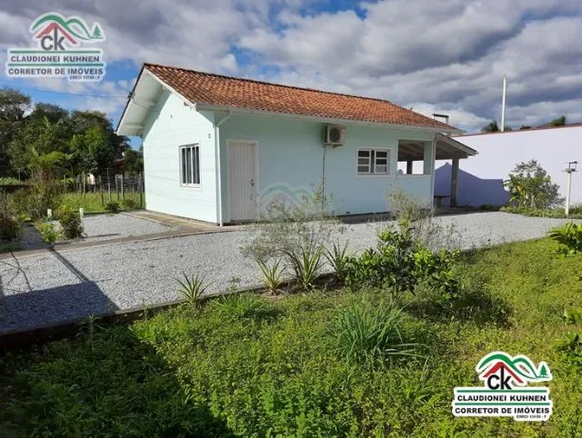 Casa de alvenaria com espaçoso terreno no Centro de Águas Mornas - Foto 4