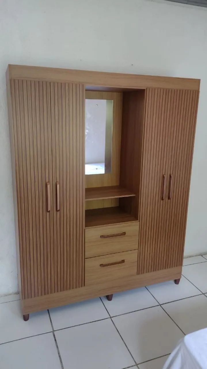 Roupeiro solteirão 100% MDF 