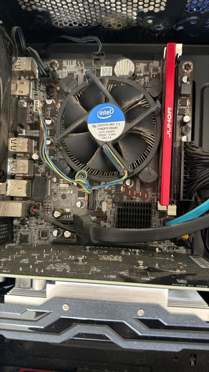Pc gamer + monitor  - Foto 3