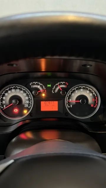 Fiat Strada Trekking 1.6 16V Locker Flex CD 2016 - Foto 4