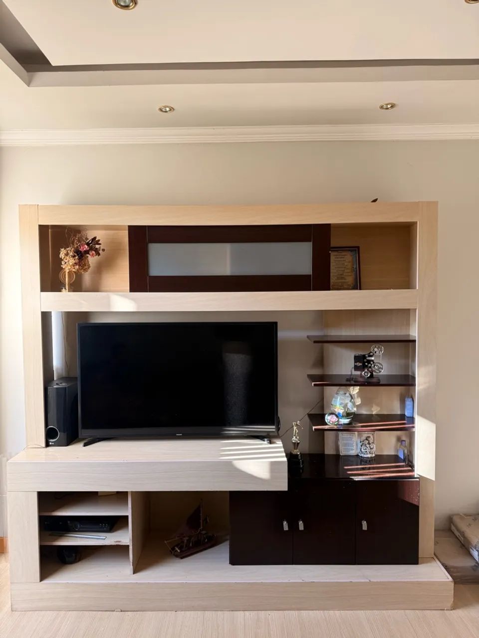 Estante sala 